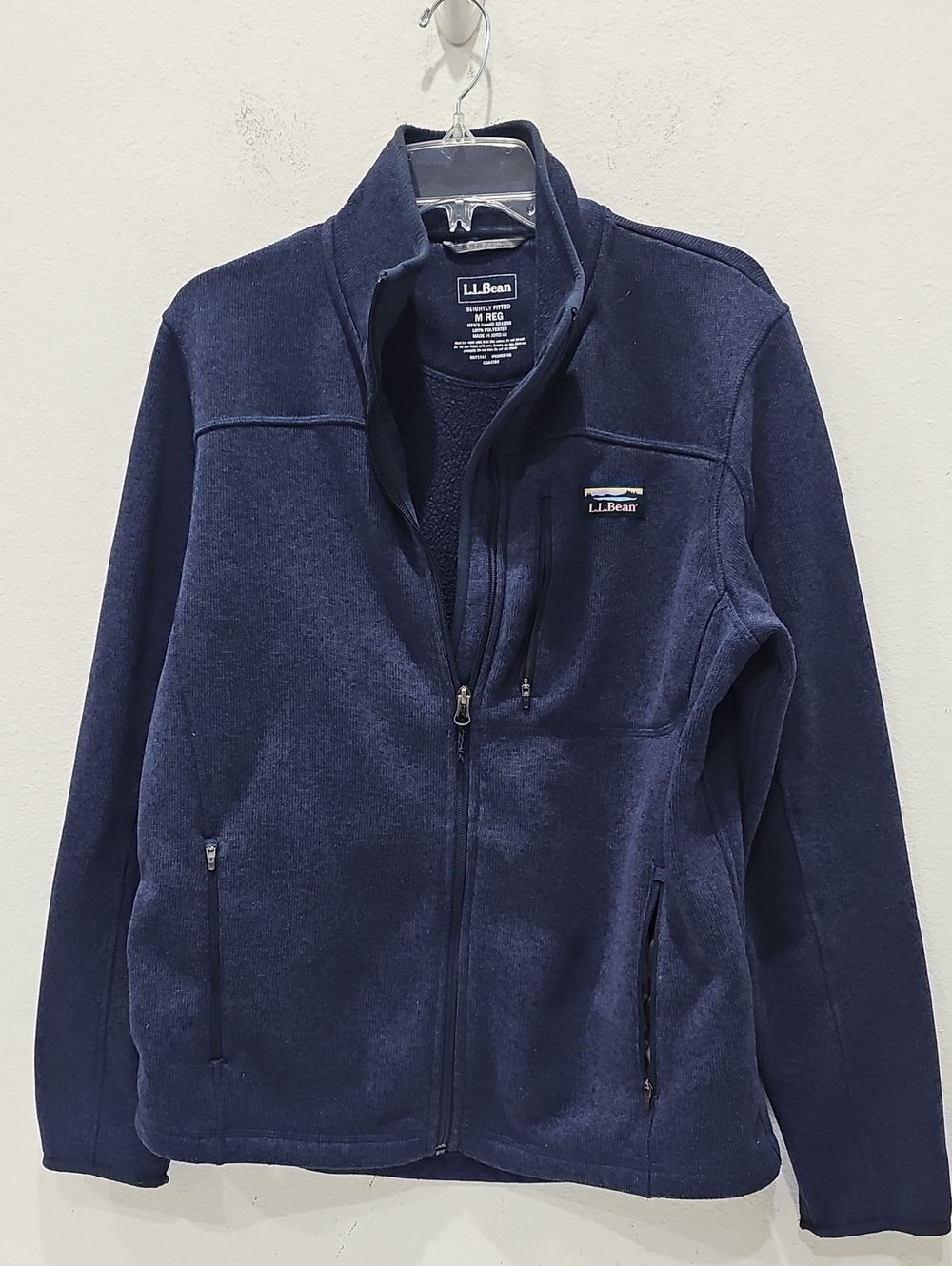 L.L.Bean Men’s Slightly Fitted Full-Zip Fleece Jacket – Navy Blue Size M